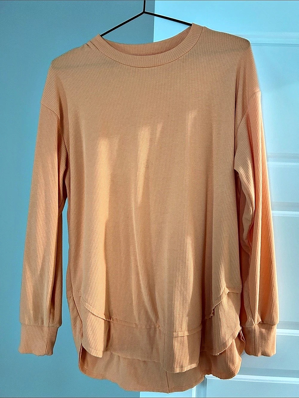 The Back Forty Ribbed Long Sleeve Top in Orange Size Small Like New